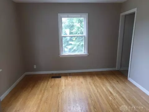 1861 Ashbrook Dr, Cincinnati, OH 45238 photo 8