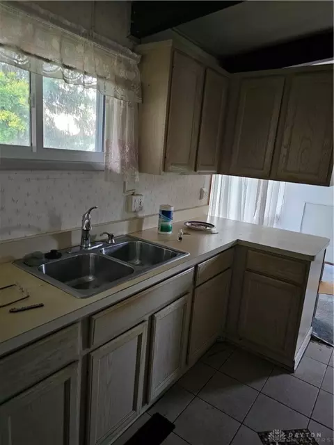 536 Rosewood Ave, Springfield, OH 45506 photo 5