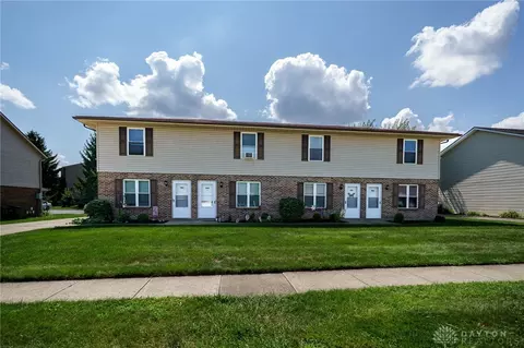 1855-1861 N Lakeman Dr, Bellbrook, OH 45305