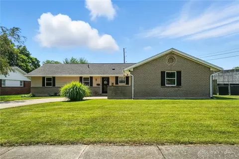1672 North Rd, Troy, OH 45373