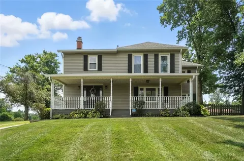 4129 New Carlisle Pike, Springfield, OH 45504