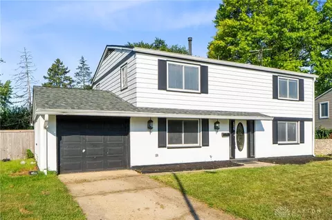 6929 Morley Ln, Dayton, OH 45424