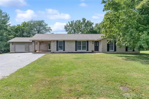 1685 N Webb Rd, Wilmington, OH 45177