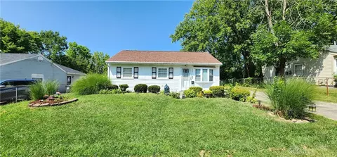 3985 Mayview Dr, Dayton, OH 45416