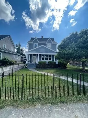 1104 E Main St, Troy, OH 45373