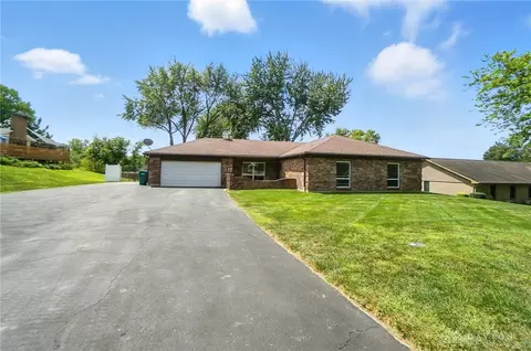 465 Grange Hall Rd, Beavercreek, OH 45430