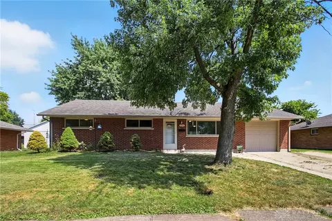 4796 Lamme Rd, Moraine, OH 45439