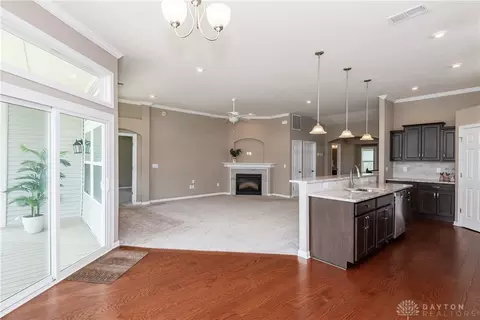 146 Rippling Brook Ln, Springboro, OH 45066