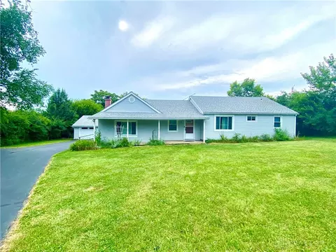 1525 Trebein Rd, Fairborn, OH 45324