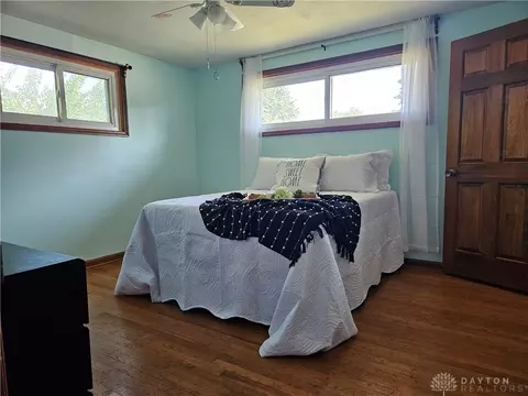 Bedroom - 1621 Biscayne Dr, Springfield, OH 45503 photo 1 of 4