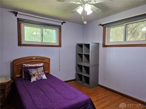 Bedroom - 1621 Biscayne Dr, Springfield, OH 45503 photo 3 of 4