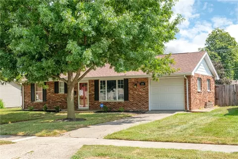 220 N Brown School Rd, Vandalia, OH 45377