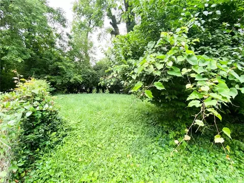 Exterior - 1127 Cedar Ave, Cincinnati, OH 45224 photo 3 of 4