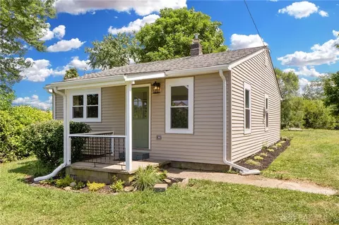 8030- 8036 Hetzler Rd, Germantown, OH 45327