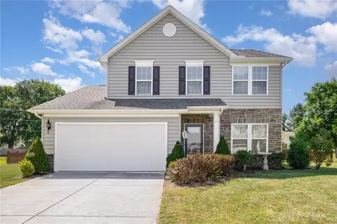 154 Irongate Dr, Union, OH 45322