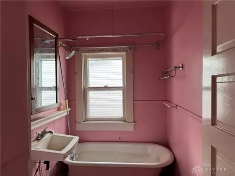 1047 Cypress St, Springfield, OH 45505 photo 7