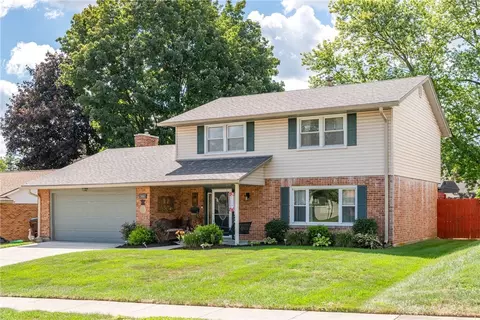 366 Cherrywood Dr, Fairborn, OH 45324
