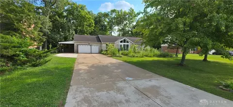 5255 Chapel Ln, Mason, OH 45040