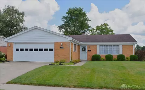 415 N Parkway Dr, Piqua, OH 45356