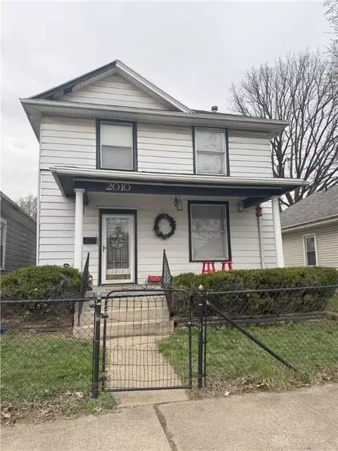 2010 Pearl St, Middletown, OH 45044
