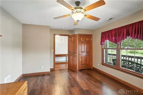 1886 Willow Lakes Dr, Springfield, OH 45502 photo 13