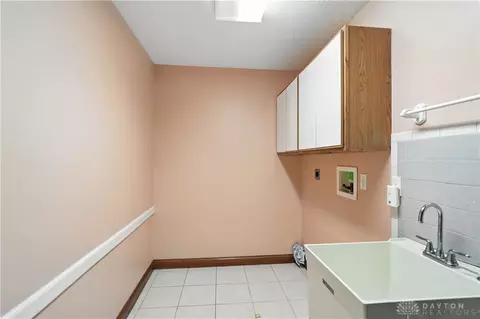 1886 Willow Lakes Dr, Springfield, OH 45502 photo 30