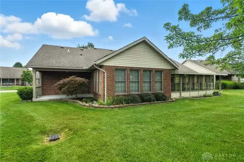 1886 Willow Lakes Dr, Springfield, OH 45502 photo 46