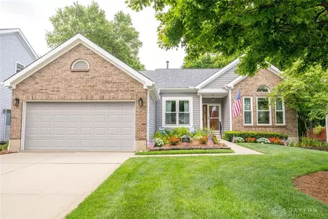 5229 Ashtree Dr, West Chester, OH 45069