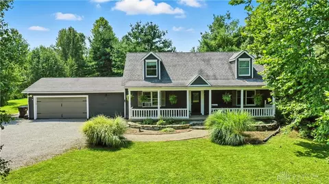 3841 Wilmington Rd, Lebanon, OH 45036
