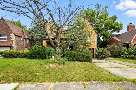49 W Maplewood Ave, Dayton, OH 45405