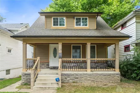 25 N Delmar Ave, Dayton, OH 45403