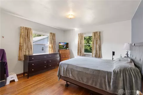 Bedroom - 6078 Dayton Springfield Rd, Springfield, OH 45502 photo 2 of 2