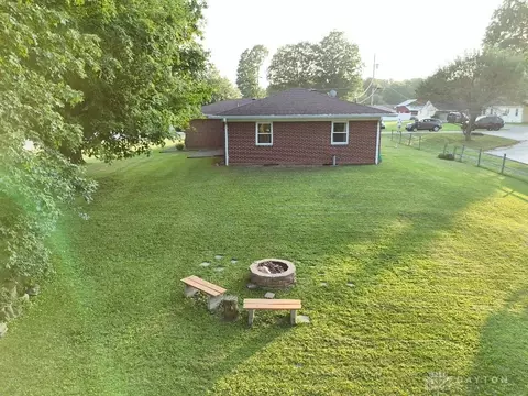 Exterior - 6078 Dayton Springfield Rd, Springfield, OH 45502 photo 8 of 8