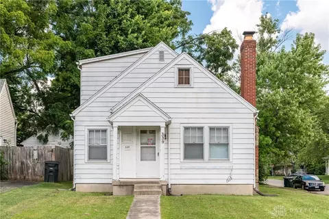 339 Sandhurst Dr, Dayton, OH 45405