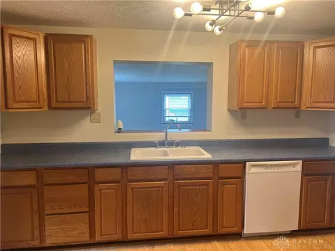 Kitchen - 8341 W Covington Gettysburg Rd, Covington, OH 45318 photo 3 of 4