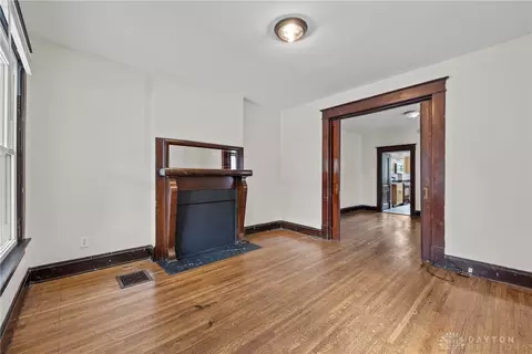 Living - 401 E 403 E 13th Ave, Columbus, OH 43201 photo 6 of 8