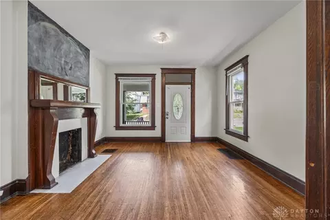 Living - 401 E 403 E 13th Ave, Columbus, OH 43201 photo 2 of 8
