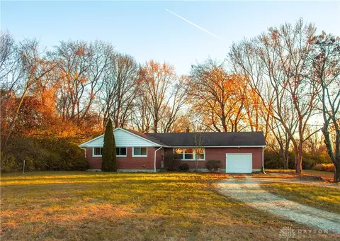 1264 Westbrook Rd, Dayton, OH 45415