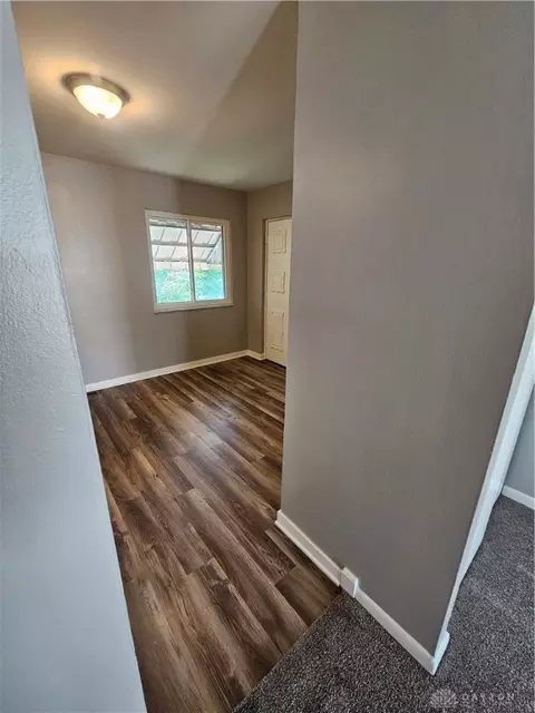 Entry Way - 5710 Coach Dr #E, Dayton, OH 45440 photo 1 of 3