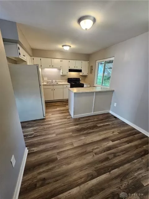 Kitchen - 5710 Coach Dr #E, Dayton, OH 45440 photo 1 of 1
