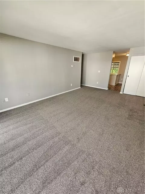 Living - 5710 Coach Dr #E, Dayton, OH 45440 photo 3 of 3