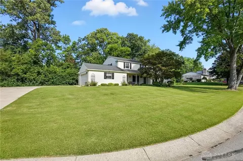 4269 Willow Creek Dr, Dayton, OH 45415