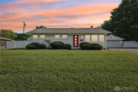 2733 Ghent Ave, Dayton, OH 45420
