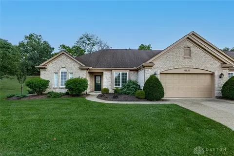 6830 Lorien Woods Dr, Dayton, OH 45459