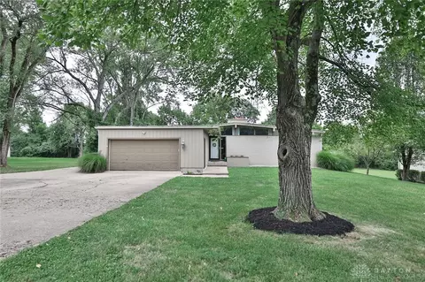 496 Todhunter Rd, Monroe, OH 45050