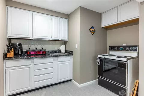 4579 Gullane Cir, Kettering, OH 45429 photo 24