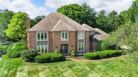 8334 Innsbrook Ln, Springboro, OH 45066