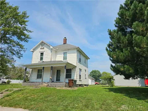 320 E Church St, Bradford, OH 45308