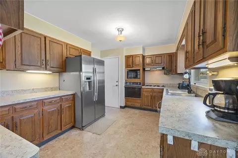 130 Lee Ct, Monroe, OH 45050 photo 10