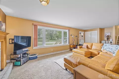 130 Lee Ct, Monroe, OH 45050 photo 7
